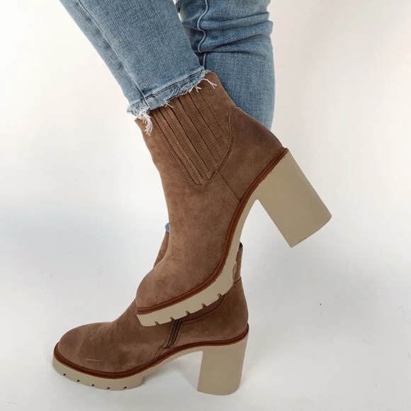 Pierre Dumas Shoes - Fall Feels Chunky Bootie 🍂